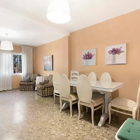 Valdelagrana Villa